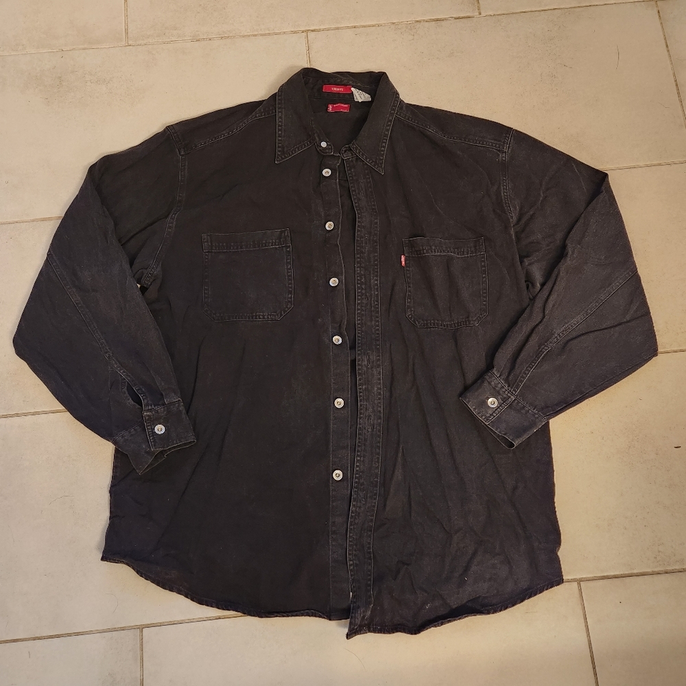 Levi's mens Black button down shirt / or jacket large